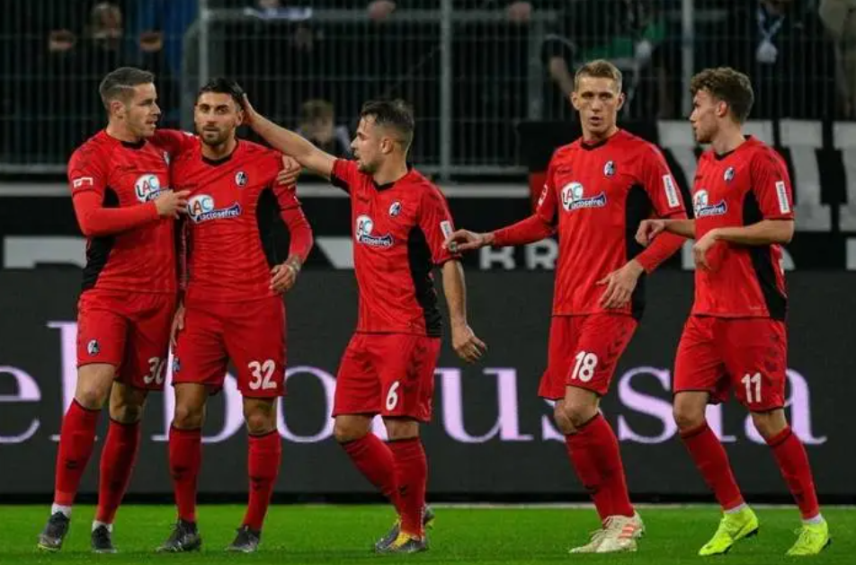 爱游戏APP-切尔西清晨状态回暖，志在NBA常规赛名次提升，悬念犹存，高层口径保持一致(切尔西一线队情况一览)