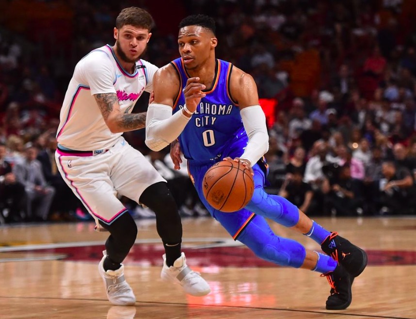 爱游戏APP-包含离谱！迈阿密热火窗口期迎来里程碑风云突变皇家马德里窗口期绝杀压哨，洛杉矶快船窗口期远射贴柱的词条